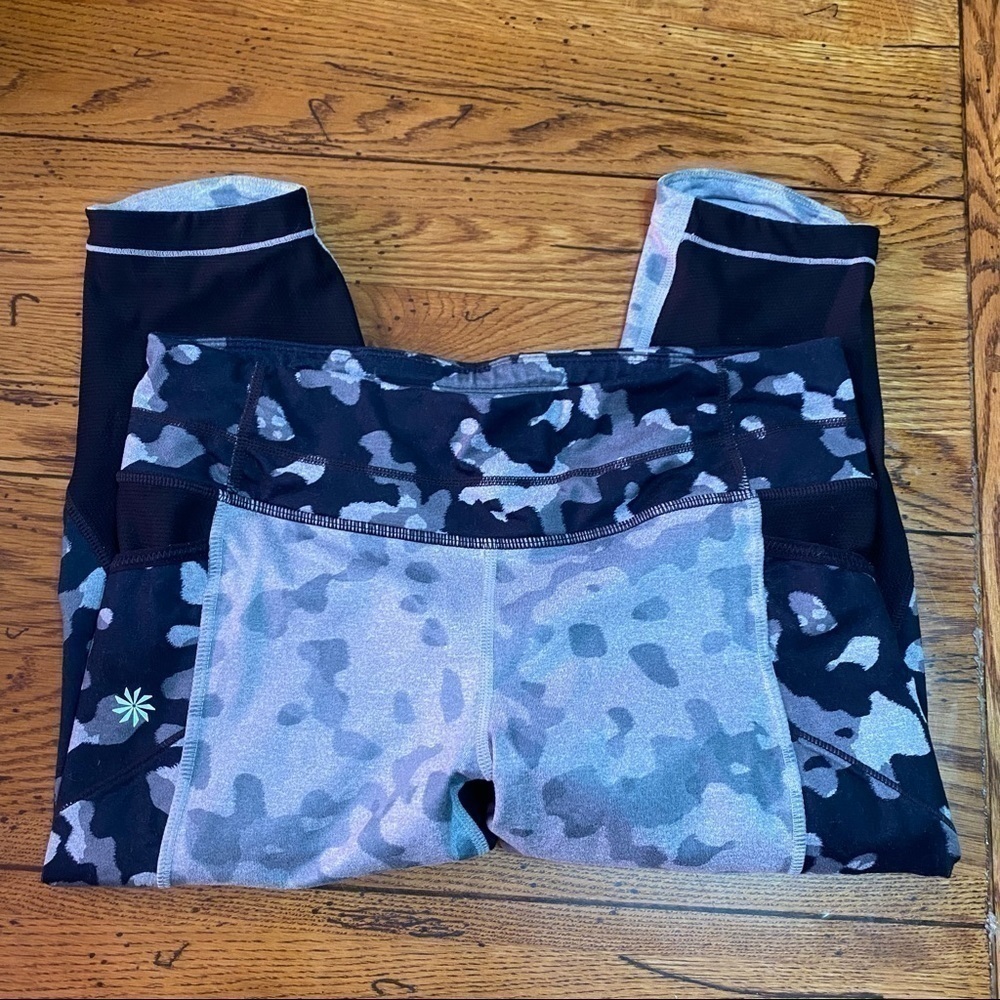 𝅺athleta leggings+mystery item - Picture 5 of 8